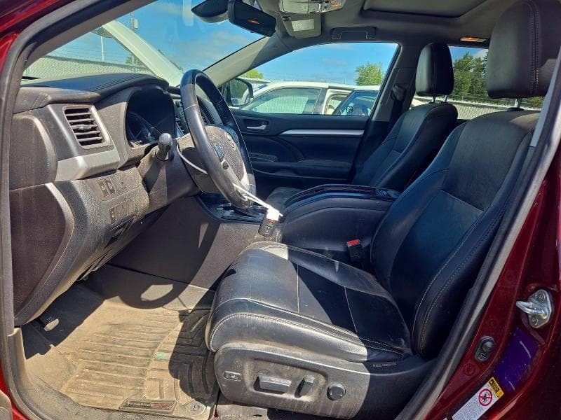 2017 TOYOTA HIGHLANDER XLE 7
