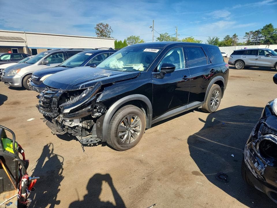 2024 NISSAN PATHFINDER S - 1
