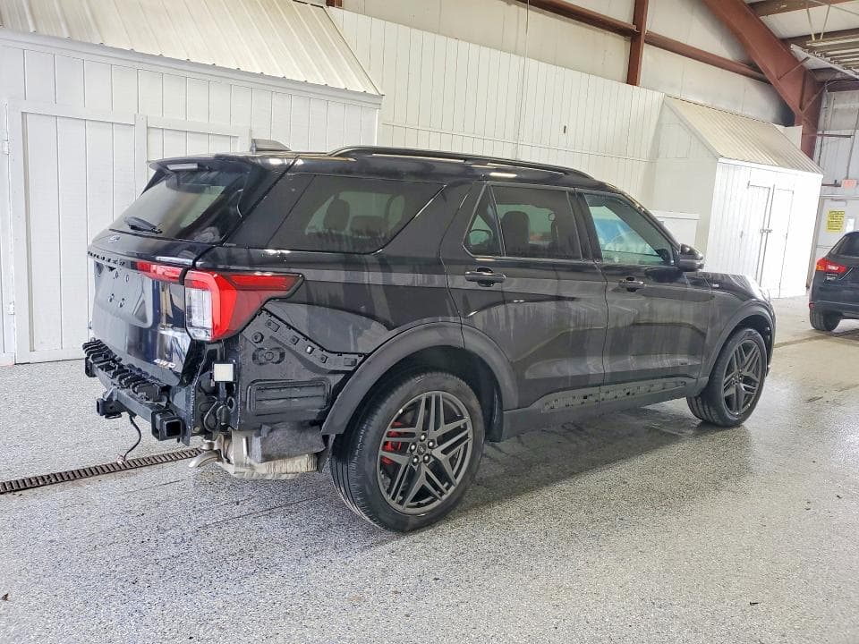 2025 FORD EXPLORER ST-LINE 3