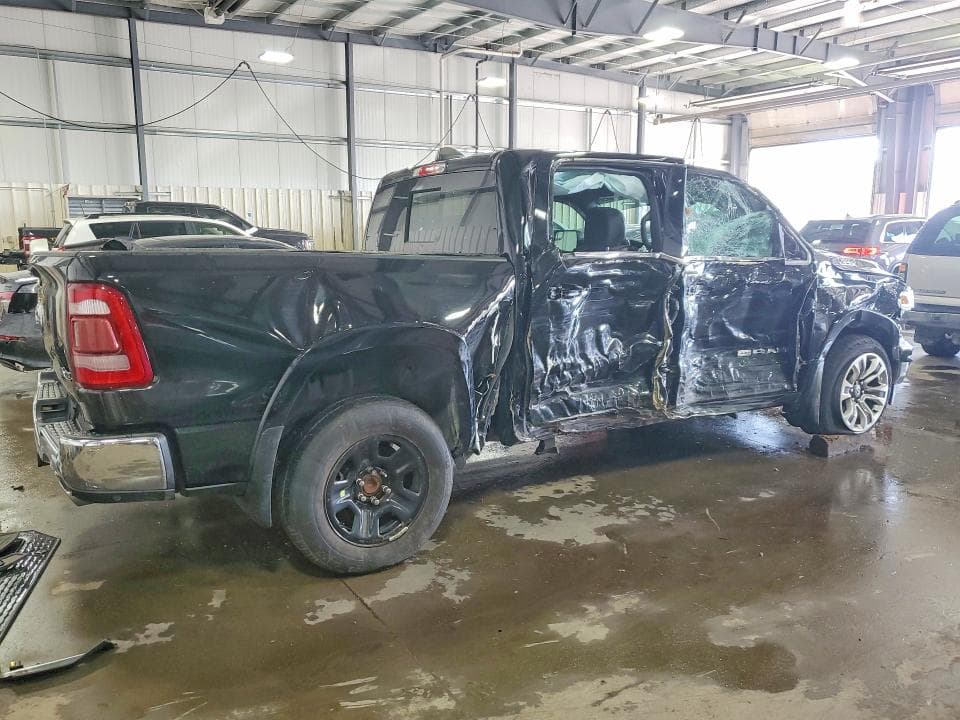 2019 RAM 1500 LONGHORN 3