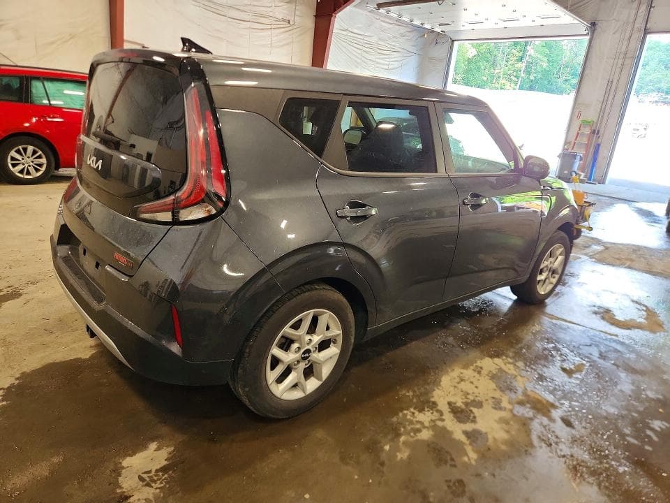 2024 KIA SOUL LX 3