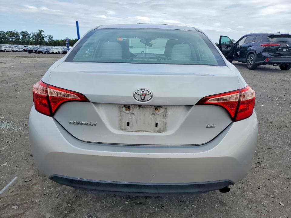 2017 TOYOTA COROLLA LE 6