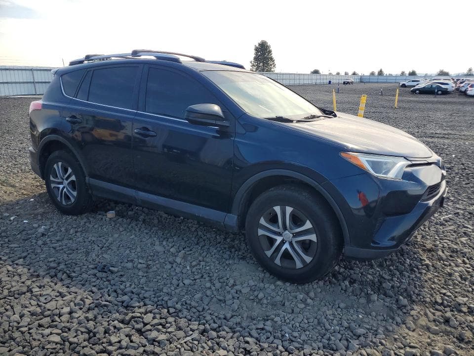 2018 TOYOTA RAV4 LE 4