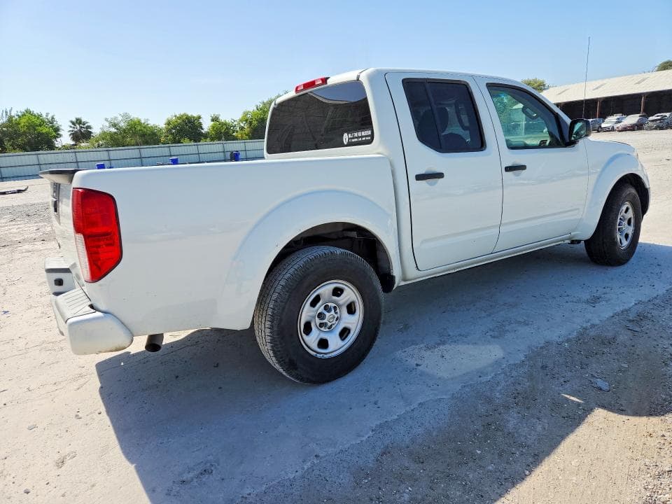 2018 NISSAN FRONTIER S 3