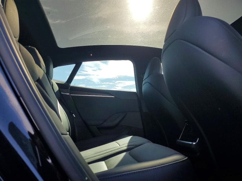 2024 TESLA MODEL S 10