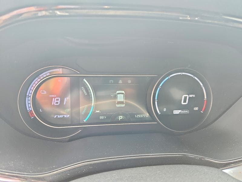 2022 KIA NIRO EV S 9