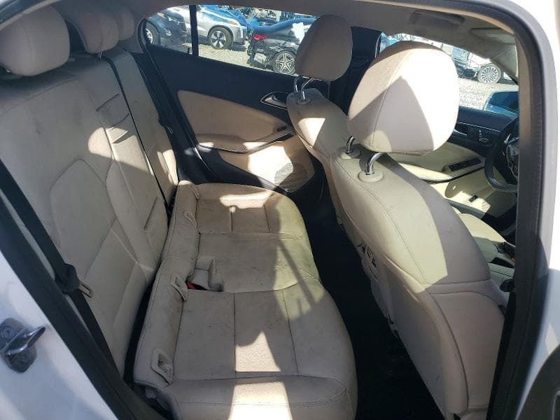 2020 MERCEDES-BENZ GLA 250 11