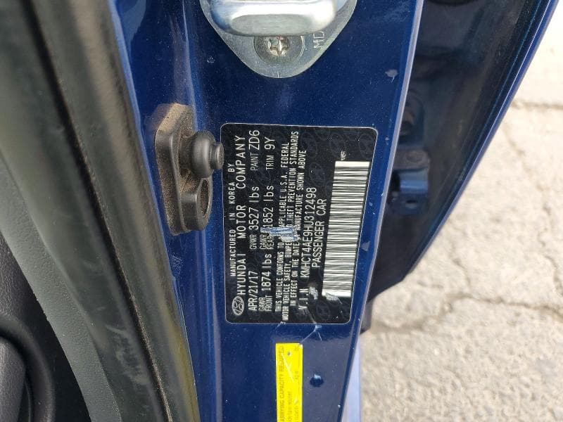 2017 HYUNDAI ACCENT SE 12