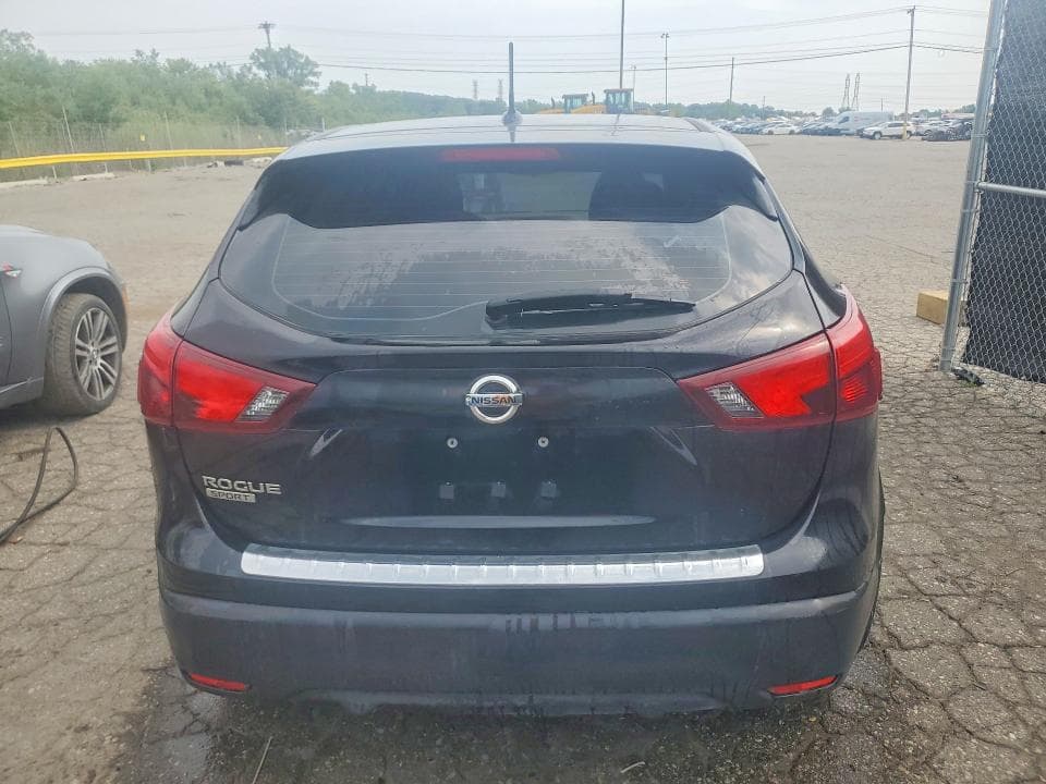 2018 NISSAN ROGUE SPORT S 6