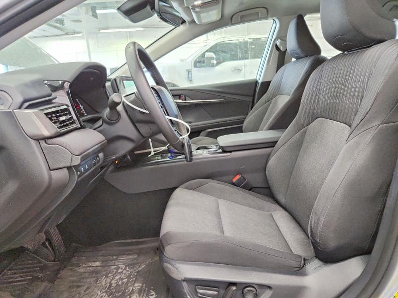 2026 TOYOTA CAMRY LE 7
