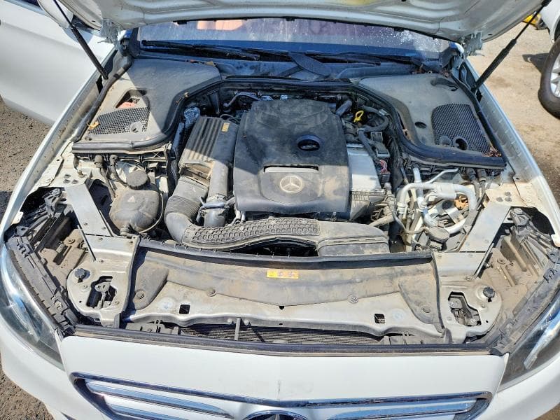 2017 MERCEDES-BENZ E 300 4MATIC 11
