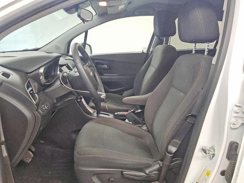 2022 CHEVROLET TRAX LS 7