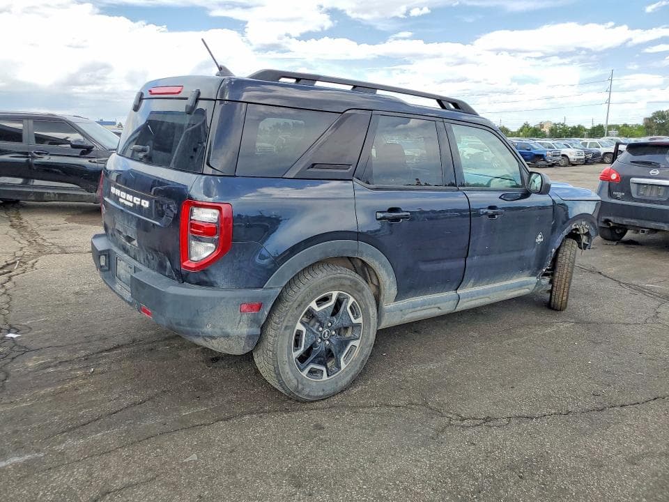 2022 FORD BRONCO SPORT OUTER BANKS 3