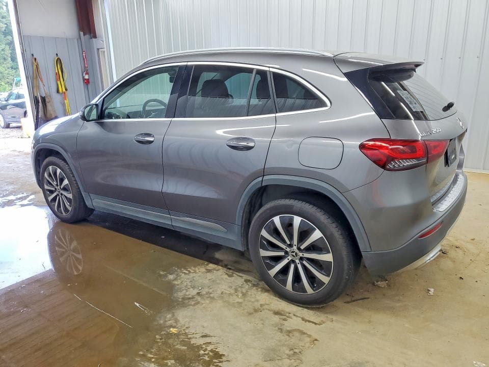 2021 MERCEDES-BENZ GLA 250 4MATIC 2