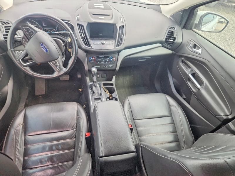 2017 FORD ESCAPE SE 8