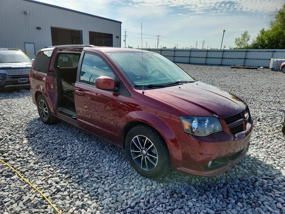 2018 DODGE GRAND CARAVAN GT 4