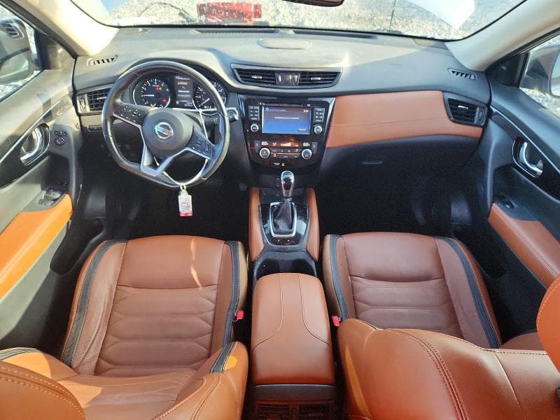 2017 NISSAN ROGUE SL 8