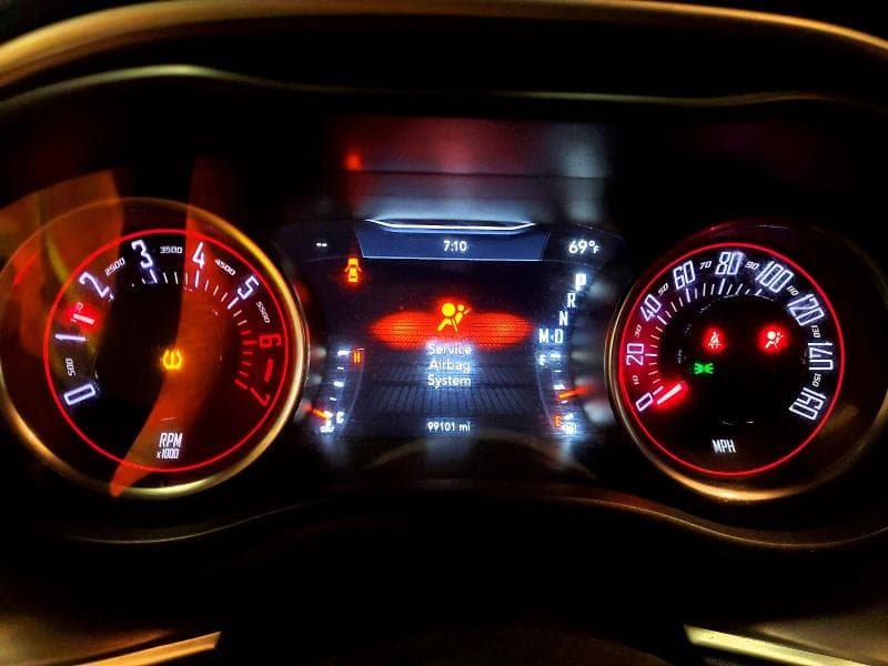 2019 DODGE CHALLENGER R/T 9