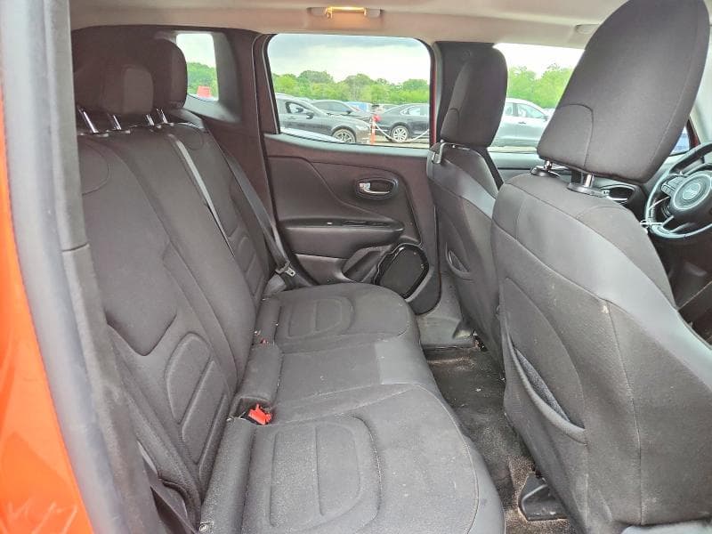 2017 JEEP RENEGADE LATITUDE 11