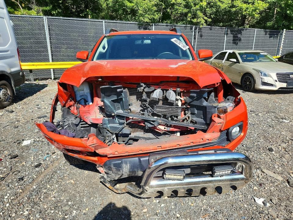 2017 TOYOTA TACOMA SR5 V6 5