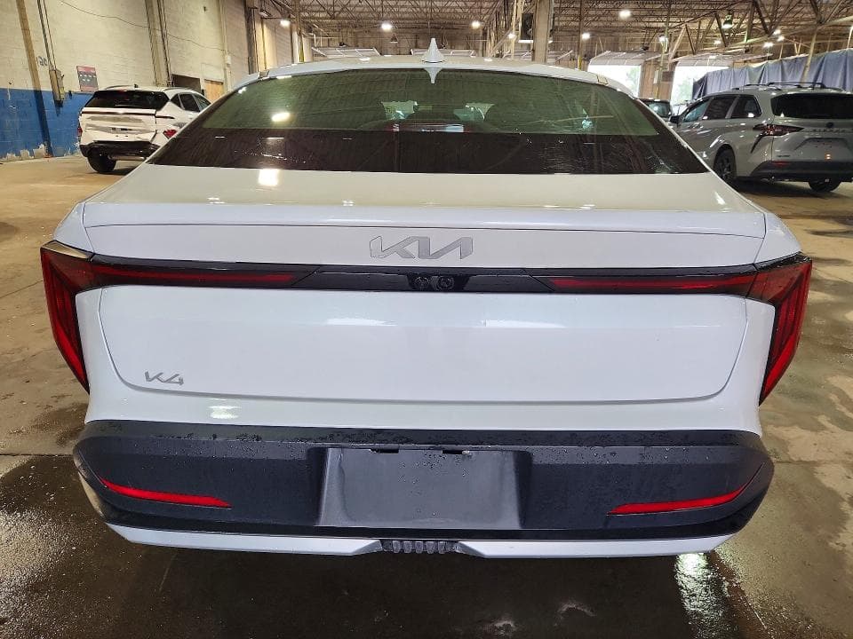 2026 KIA K4 LXS 6