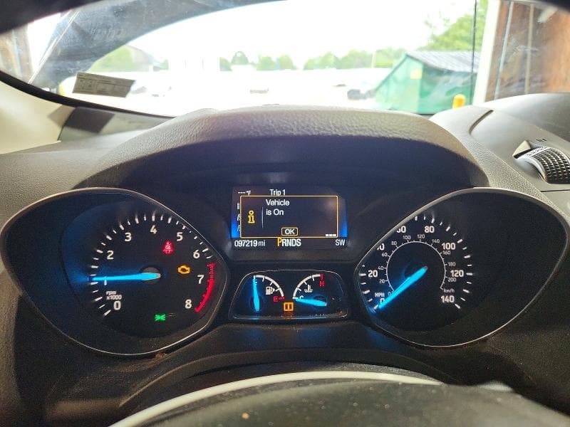 2019 FORD ESCAPE SE 9