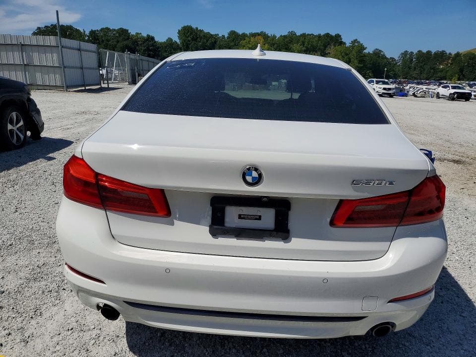 2019 BMW 530E 6