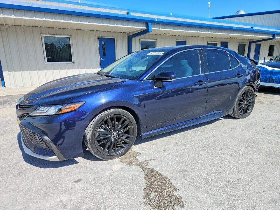 2021 TOYOTA CAMRY XSE - 1