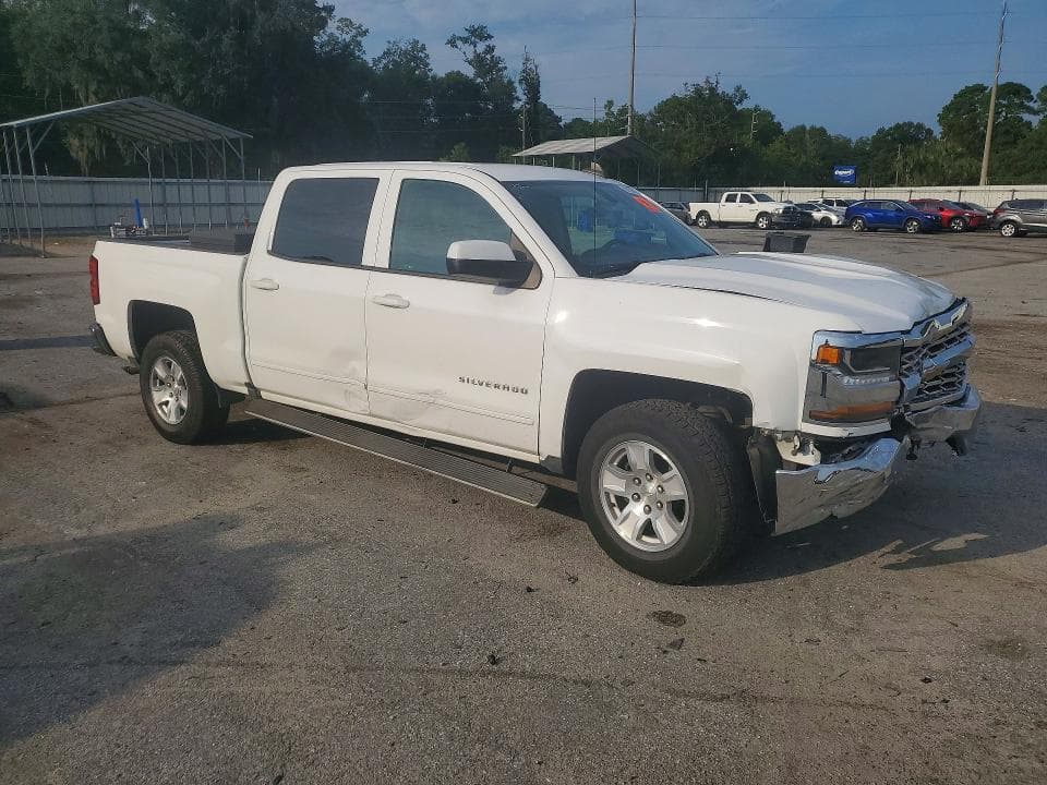 2018 CHEVROLET SILVERADO C1500 LT 4