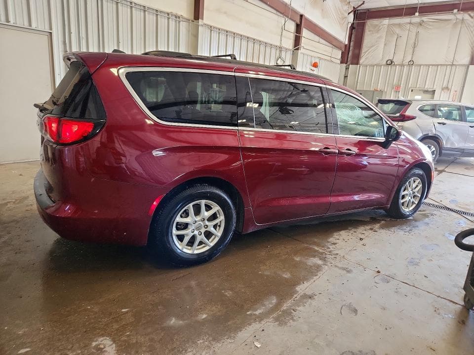 2021 CHRYSLER VOYAGER LXI 3