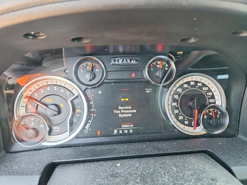 2018 RAM 1500 SLT 9