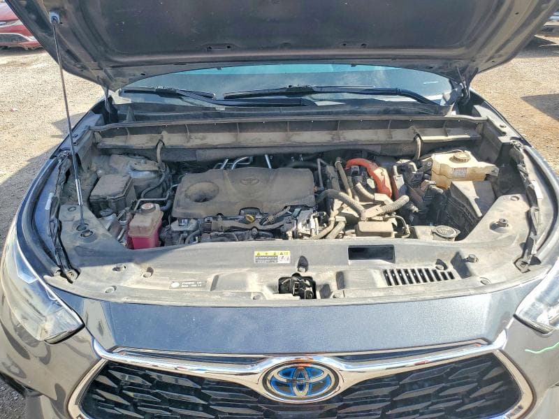 2021 TOYOTA HIGHLANDER HYBRID LIMITED 11
