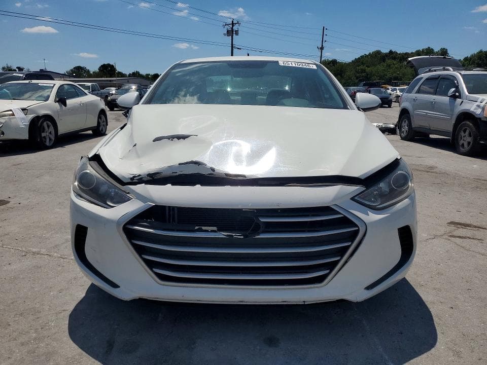 2017 HYUNDAI ELANTRA SE 5