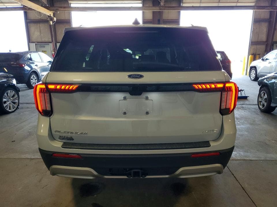 2025 FORD EXPLORER PLATINUM 6
