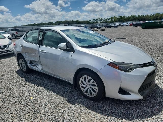 2018 TOYOTA COROLLA LE 4