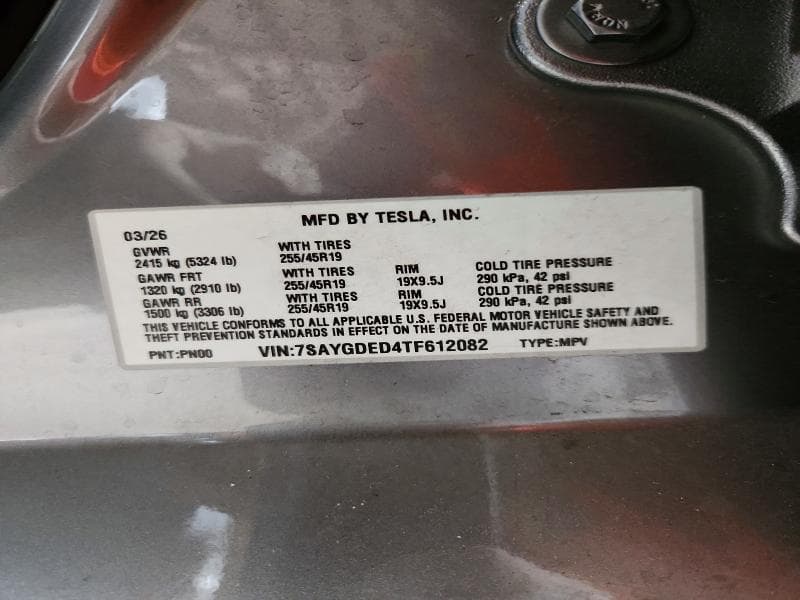 2026 TESLA MODEL Y 12