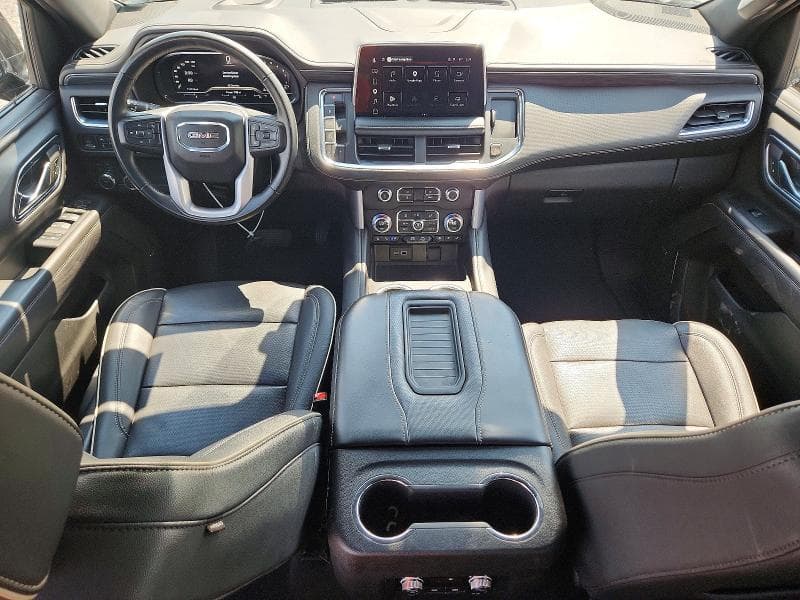 2023 GMC YUKON SLT 8