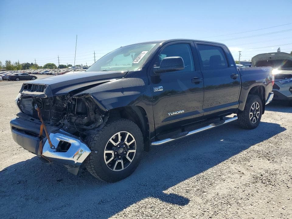 2017 TOYOTA TUNDRA SR5