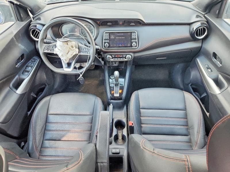 2019 NISSAN KICKS SR 8