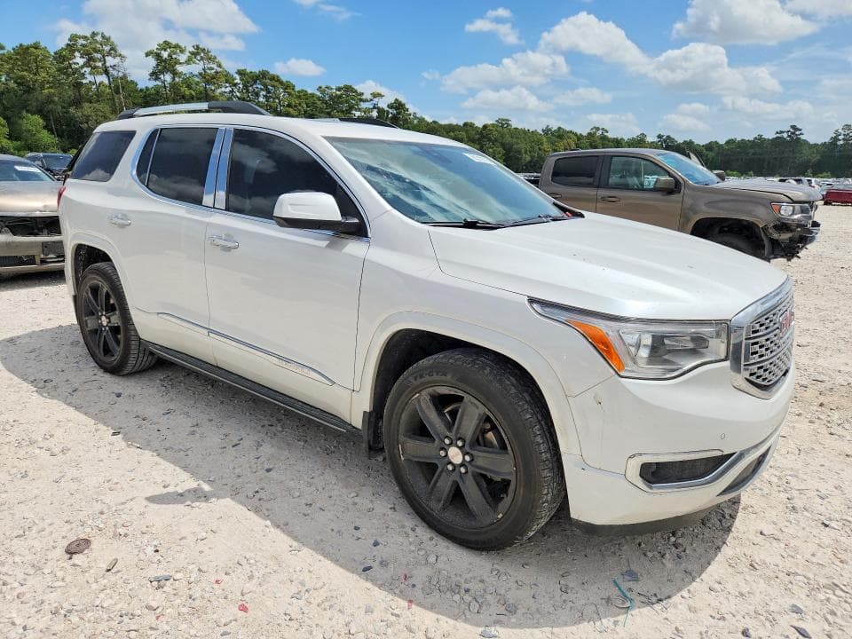 2017 GMC ACADIA DENALI 4