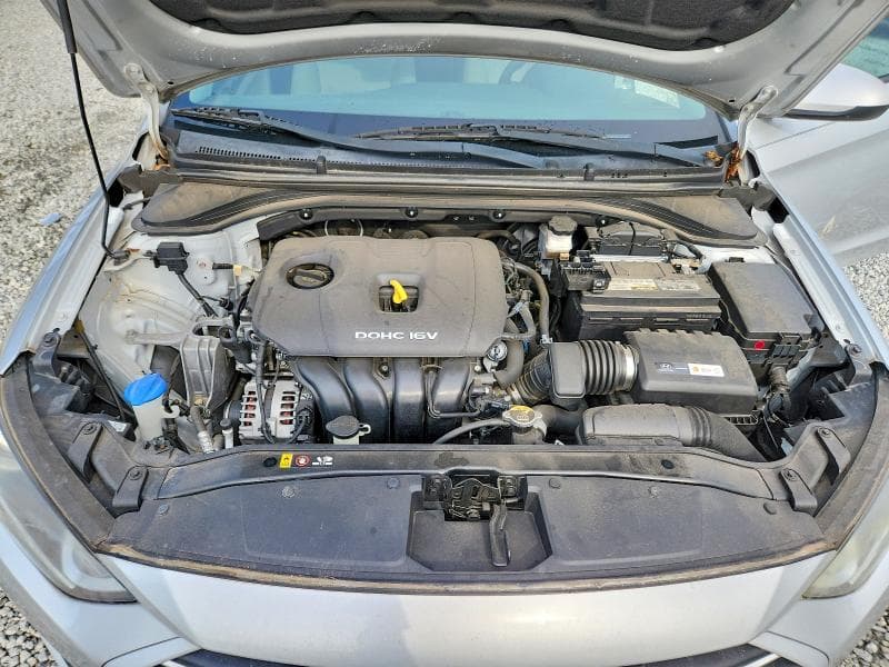 2018 HYUNDAI ELANTRA SE 11