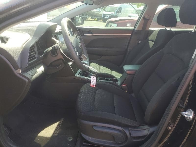 2019 HYUNDAI ELANTRA SE 7