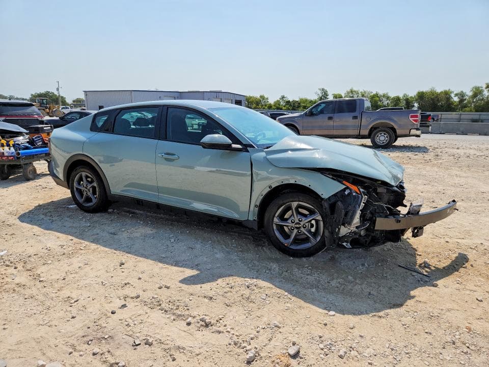2026 KIA K4 LXS 4