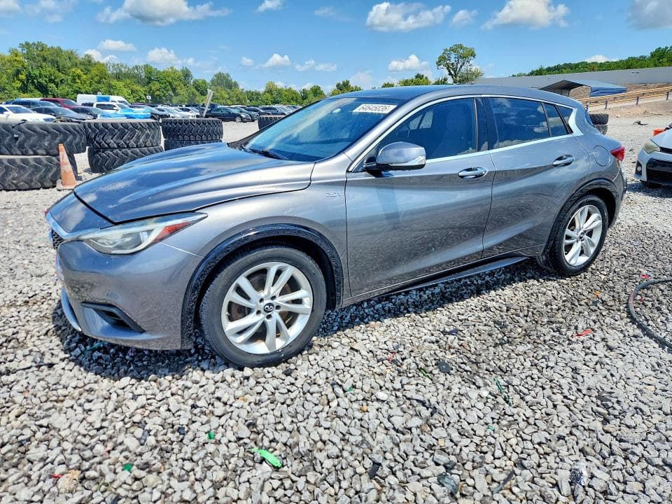 2017 INFINITI QX30 BASE - 1