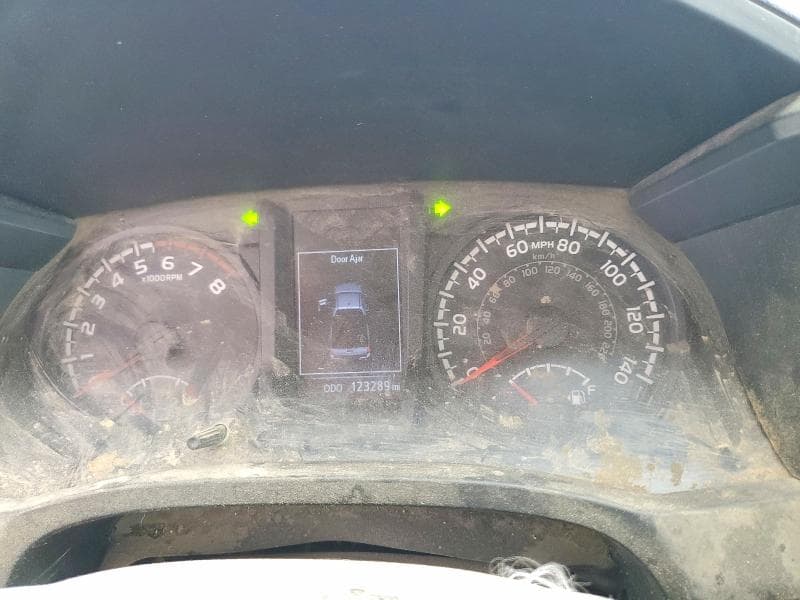 2018 TOYOTA TACOMA SR 9
