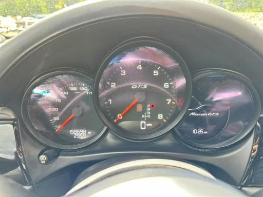 2017 PORSCHE MACAN GTS 9