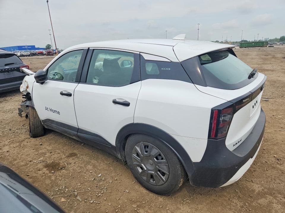 2025 NISSAN KICKS S 2