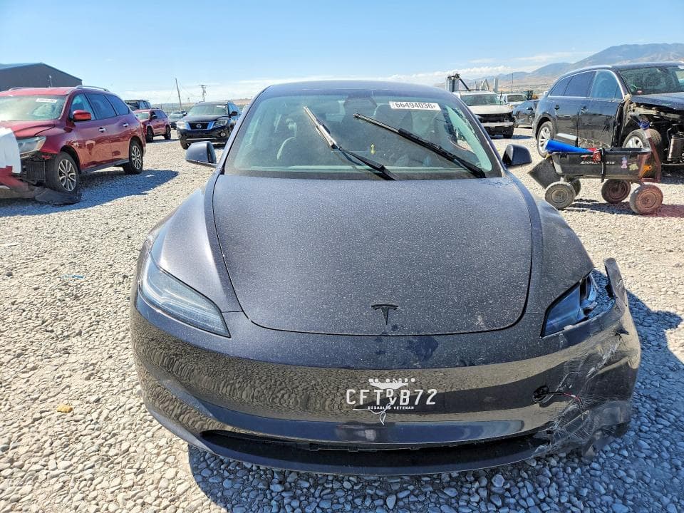2026 TESLA MODEL 3 5