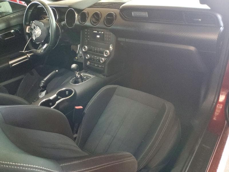 2019 FORD MUSTANG 8