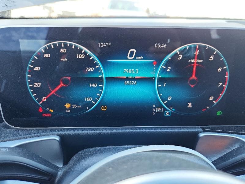 2021 MERCEDES-BENZ GLB 250 9
